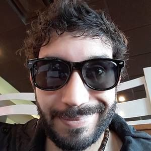 Meet your Posher, Carlos